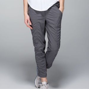 Lululemon street to studio pant size 4